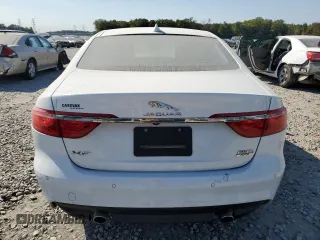 2019 Jaguar XF 25t Premium with VIN SAJBJ4FX0KCY76653, listed as a Copart auction lot 75358164 with 12,403 mi miles and Salvage Title. Bid and sale history available at carsss.com. Image 6.