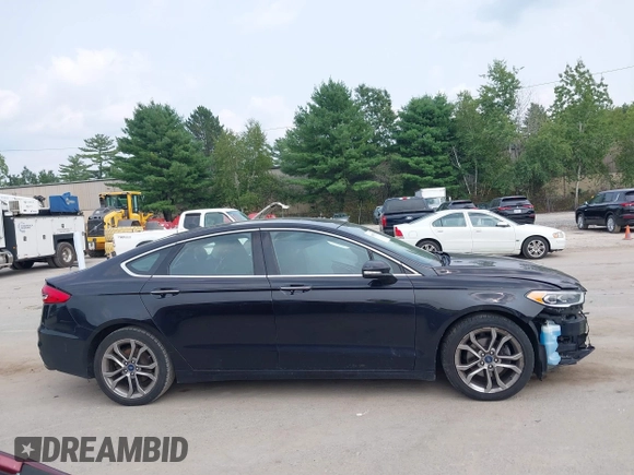 2019 Ford Fusion SEL with VIN 3FA6P0CD4KR224479, listed as a IAAI auction lot 40087591 with 92,833 mi miles. Bid and sale history available at carsss.com. Image 14.