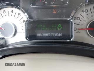 2014 Ford Expedition Max XLT с VIN 1FMJK1H59EEF36312, выставлен на аукционе IAAI как лот 42609292 с пробегом 165 783 миль миль и . История ставок и продаж доступна на DreamBid. Изображение 7.