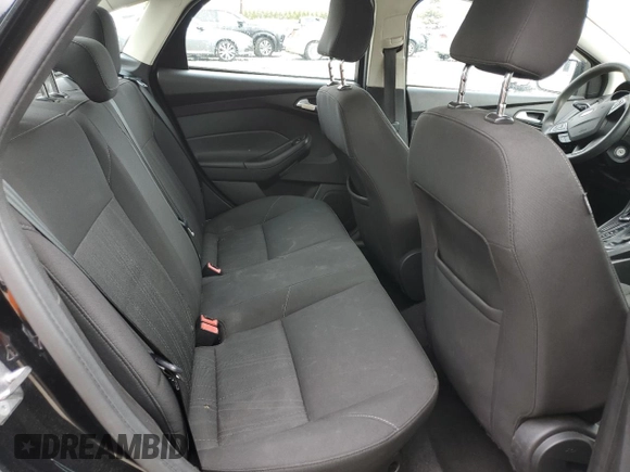 2016 Ford Focus SE с VIN 1FADP3F21GL334852, выставлен на аукционе Copart как лот 53902945 с пробегом 121 909 миль миль и Списание • Salvage title. История ставок и продаж доступна на DreamBid. Изображение 10.