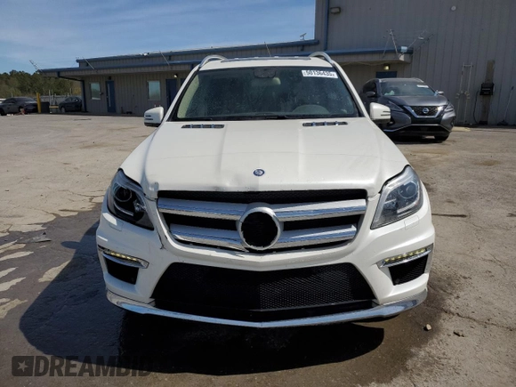 2013 Mercedes-Benz GL-Class GL 550 with VIN 4JGDF7DEXDA262716, listed as a Copart auction lot 50136435 with 168,182 mi miles and Salvage Title. Bid and sale history available at carsss.com. Image 5.