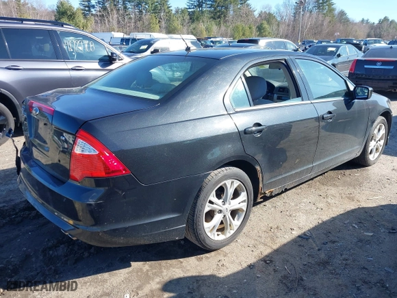2012 Ford Fusion SE with VIN 3FAHP0HA3CR421149, listed as a IAAI auction lot 41917894 with 343,339 mi miles. Bid and sale history available at carsss.com. Image 4.
