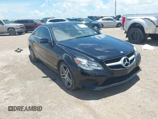 2014 Mercedes-Benz E 350 with VIN WDDKJ5KB3EF272506, listed as a IAAI auction lot 42535967 with 64,570 mi miles and . Bid and sale history available at DreamBid. Image 1.