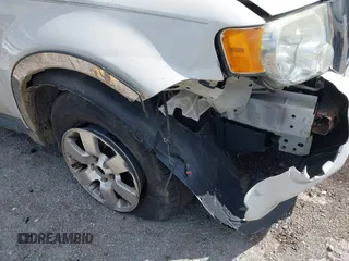 2011 Ford Escape Limited с VIN 1FMCU0EG3BKB23334, выставлен на аукционе IAAI как лот 41883805 с пробегом 201 703 миль миль и . История ставок и продаж доступна на DreamBid. Изображение 6.