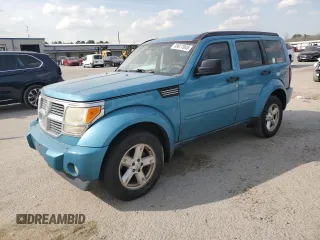 2008 Dodge Nitro SXT z VIN 1D8GT28KX8W104352, wystawiony jako Copart lot #49077045 z przebiegiem 268 238 mil mil oraz Szkoda całkowita • Salvage title. Historia ofert i sprzedaży dostępna na DreamBid. Obrazek 1.