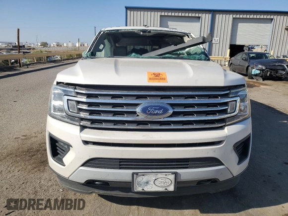 2018 Ford Expedition XLT with VIN 1FMJU1JT5JEA39237, listed as a Copart auction lot 52947615 with 113,676 mi miles and Salvage title. Bid and sale history available at DreamBid. Image 5.