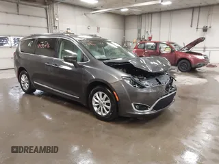 2018 Chrysler Pacifica Touring L Plus with VIN 2C4RC1EG6JR157968, listed as a IAAI auction lot 41455496 with 97,634 mi miles and . Bid and sale history available at DreamBid. Image 1.