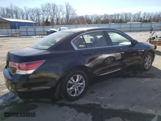 2011 Honda Accord Sdn SE with VIN 1HGCP2F69BA145925, listed as a Copart auction lot 38666163 with 69,222 mi miles and Salvage Title. Bid and sale history available at carsss.com. Image 3.