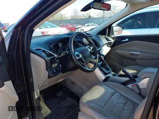 2013 Ford Escape SEL with VIN 1FMCU9HX1DUA20307, listed as a IAAI auction lot 41933873 with 164,962 mi miles. Bid and sale history available at carsss.com. Image 15.