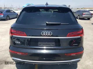 2021 Audi Q5 Premium Plus with VIN WA1E2AFY2M2061809, listed as a Copart auction lot 56331075 with 31,631 mi miles and Salvage title. Bid and sale history available at DreamBid. Image 6.