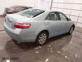 2008 Toyota Camry LE with VIN 4T1BK46K68U563184, listed as a IAAI auction lot 41437919 with 103,852 mi miles. Bid and sale history available at carsss.com. Image 4.