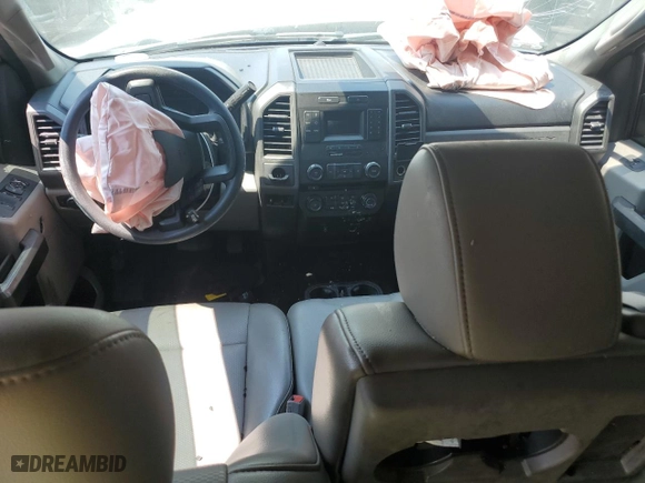 2018 Ford Super Duty F-350 DRW XL with VIN 1FT8W3C68JEB87303, listed as a Copart auction lot 65747434 with 0 mi miles and Salvage Title. Bid and sale history available at carsss.com. Image 8.