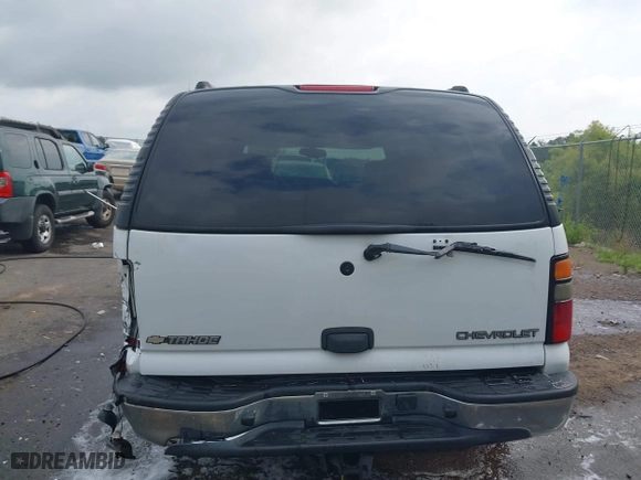 2005 Chevrolet Tahoe Z71 with VIN 1GNEC13T85R203611, listed as a IAAI auction lot 39482026 with 264,918 mi miles. Bid and sale history available at carsss.com. Image 17.