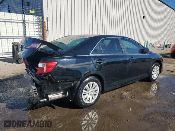 2014 Toyota Camry L with VIN 4T1BF1FK4EU843622, listed as a Copart auction lot 41523845 with 111,739 mi miles and Salvage Title. Bid and sale history available at DreamBid. Image 3.