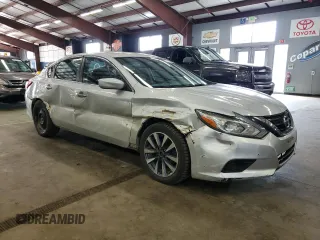 2017 Nissan Altima SL z VIN 1N4AL3AP0HC259256, wystawiony jako Copart lot #61735905 z przebiegiem 103 483 mil mil oraz Czysty tytuł • Clean title. Historia ofert i sprzedaży dostępna na DreamBid. Obrazek 4.