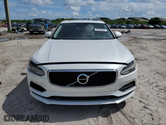 2017 Volvo S90 Momentum with VIN YV1102AK9H1008372, listed as a Copart auction lot 65560264 with 161,790 mi miles and Clean Title. Bid and sale history available at carsss.com. Image 5.