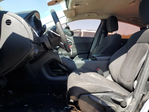 2015 Chrysler 200 Limited with VIN 1C3CCCAB1FN693585, listed as a Copart auction lot 50092965 with 135,648 mi miles and Salvage title. Bid and sale history available at DreamBid. Image 7.