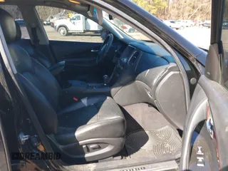 2014 Infiniti QX50 Journey with VIN JN1BJ0HP3EM210697, listed as a IAAI auction lot 41735471 with 141,287 mi miles. Bid and sale history available at carsss.com. Image 5.