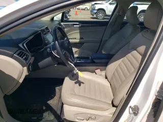 2017 Ford Fusion SE with VIN 3FA6P0HD6HR241480, listed as a Copart auction lot 61533055 with 102,751 mi miles and Clean title. Bid and sale history available at DreamBid. Image 7.