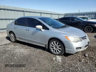 2007 Acura CSX z VIN 2HHFD56567H200950, wystawiony jako Copart lot #49300755 z przebiegiem 419 653 mil mil oraz Szkoda całkowita • Salvage title. Historia ofert i sprzedaży dostępna na DreamBid. Obrazek 4.