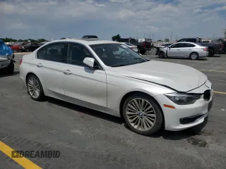 2013 BMW 3 Series 328i xDrive with VIN WBA3B3C53DF537817, listed as a Copart auction lot 60512215 with Not provided miles and Salvage title. Bid and sale history available at DreamBid. Image 4.