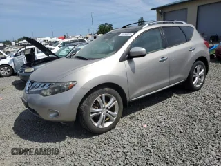 2010 Nissan Murano SL z VIN JN8AZ1MW7AW100209, wystawiony jako Copart lot #60496955 z przebiegiem 142 434 mil mil oraz Czysty tytuł • Clean title. Historia ofert i sprzedaży dostępna na DreamBid. Obrazek 1.