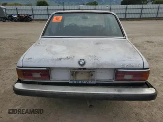 1980 BMW 5 Series z VIN 6781021, wystawiony jako Copart lot #51997985 z przebiegiem 237 586 mil mil oraz Czysty tytuł • Clean title. Historia ofert i sprzedaży dostępna na DreamBid. Obrazek 6.