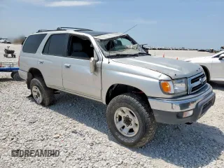 1999 Toyota 4Runner SR5 with VIN JT3GN86R4X0119012, listed as a Copart auction lot 57800565 with 237,774 mi miles and Salvage title. Bid and sale history available at DreamBid. Image 4.