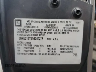 2001 GMC Yukon XL SLT with VIN 3GKEC16T51G266278, listed as a Copart auction lot 47856765 with 251,243 mi miles and Salvage Title. Bid and sale history available at carsss.com. Image 13.