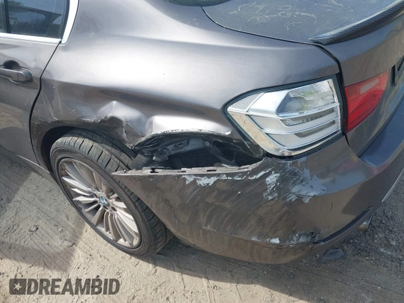 2013 BMW 3 Series 335i with VIN WBA3A9C51DF476537, listed as a IAAI auction lot 41900742 with 184,094 mi miles and . Bid and sale history available at DreamBid. Image 6.
