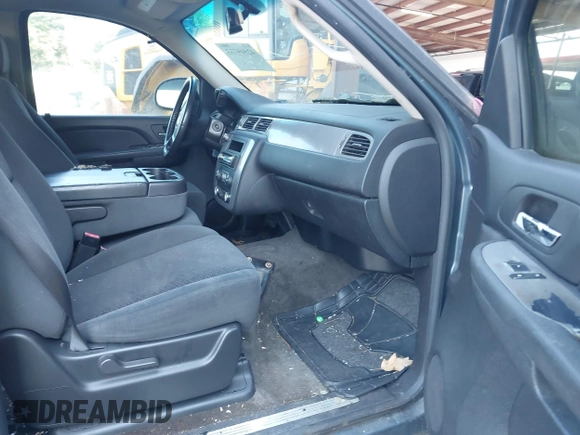 2008 Chevrolet Tahoe LS with VIN 1GNFC13C98J194005, listed as a IAAI auction lot 42549733 with 324,163 mi miles and . Bid and sale history available at DreamBid. Image 5.