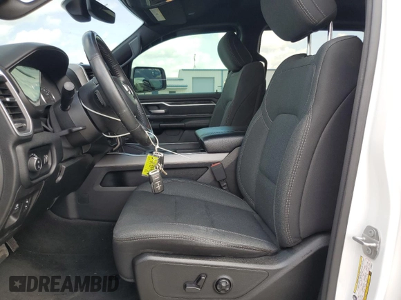 2020 Ram 1500 Big Horn with VIN 1C6RREFG6LN289012, listed as a Copart auction lot 61009815 with 129,977 mi miles and Salvage title. Bid and sale history available at DreamBid. Image 7.