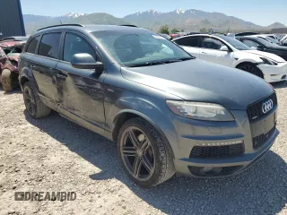 2015 Audi Q7 S line Prestige with VIN WA1DGAFE9FD002055, listed as a Copart auction lot 58073635 with 165,304 mi miles and Salvage title. Bid and sale history available at DreamBid. Image 4.