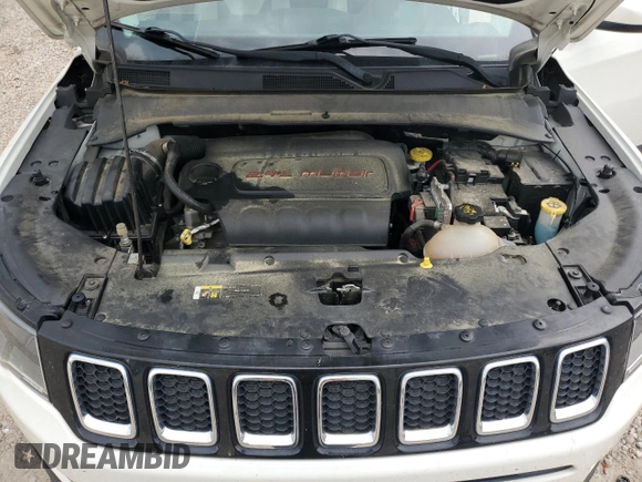 2017 Jeep Compass Latitude z VIN 3C4NJCBBXHT605838, wystawiony jako Copart lot #53980295 z przebiegiem 92 756 mil mil oraz Szkoda całkowita • Salvage title. Historia ofert i sprzedaży dostępna na DreamBid. Obrazek 12.