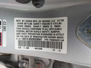 2009 Honda Civic LX z VIN 19XFA16529E038947, wystawiony jako IAAI lot #42412486 z przebiegiem 161 409 mil mil oraz . Historia ofert i sprzedaży dostępna na DreamBid. Obrazek 9.