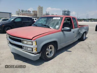 1998 Chevrolet Silverado 1500 with VIN 2GCEC19M8W1262449, listed as a Copart auction lot 67150574 with 167,907 mi miles and Salvage Title. Bid and sale history available at DreamBid. Image 1.