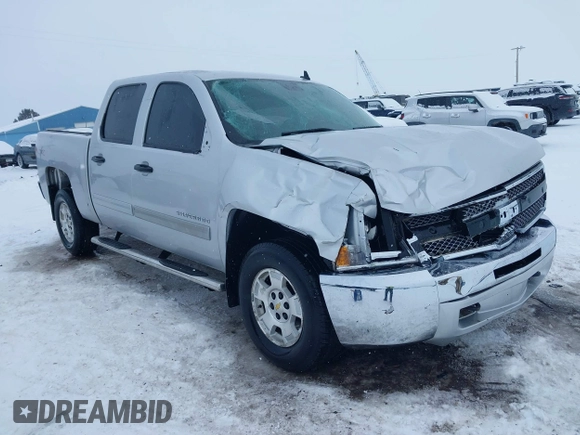 2013 Chevrolet Silverado 1500 LT with VIN 3GCPKSE72DG164006, listed as a IAAI auction lot 41483800 with 126,105 mi miles. Bid and sale history available at carsss.com. Image 6.