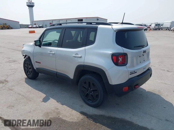 2018 Jeep Renegade Trailhawk z VIN ZACCJBCB6JPH86837, wystawiony jako IAAI lot #42394914 z przebiegiem 17 367 mil mil oraz . Historia ofert i sprzedaży dostępna na DreamBid. Obrazek 3.