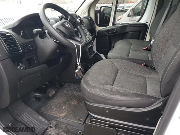 2022 Ram ProMaster Cargo Van with VIN 3C6LRVDG6NE110192, listed as a Copart auction lot 47026385 with 27,000 mi miles and Clean Title. Bid and sale history available at carsss.com. Image 7.