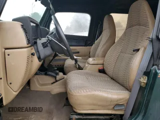 1999 Jeep Wrangler SE with VIN 1J4FY29P0XP420576, listed as a Copart auction lot 51205185 with 101,327 mi miles and Non Repairable. Bid and sale history available at carsss.com. Image 7.