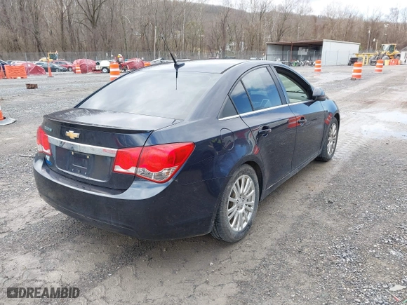2014 Chevrolet Cruze ECO with VIN 1G1PH5SB6E7117687, listed as a IAAI auction lot 41716074 with 135,355 mi miles. Bid and sale history available at carsss.com. Image 4.