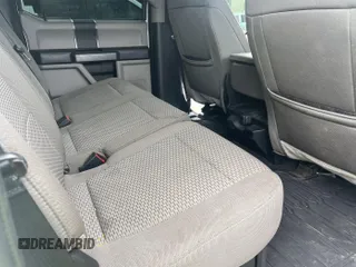 2021 Ford F-250 XL z VIN 1FT7W2BT4MED57335, wystawiony jako IAAI lot #42432140 z przebiegiem 84 507 mil mil oraz . Historia ofert i sprzedaży dostępna na DreamBid. Obrazek 1.