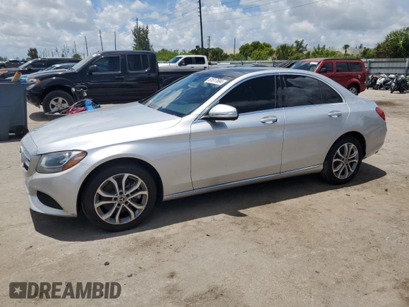 2018 Mercedes-Benz C 300 z VIN WDDWF4KB8JR346072, wystawiony jako Copart lot #59077565 z przebiegiem 88 995 mil mil oraz Nie do naprawy • Non repairable. Historia ofert i sprzedaży dostępna na DreamBid. Obrazek 1.