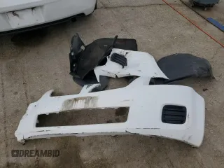 2010 Pontiac Vibe 1SA with VIN 5Y2SP6E8XAZ412803, listed as a Copart auction lot 61876895 with 105,582 mi miles and Salvage title. Bid and sale history available at DreamBid. Image 12.