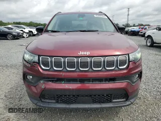 2022 Jeep Compass Latitude with VIN 3C4NJCBB7NT213430, listed as a Copart auction lot 49485365 with 14,854 mi miles and Salvage Title. Bid and sale history available at carsss.com. Image 5.