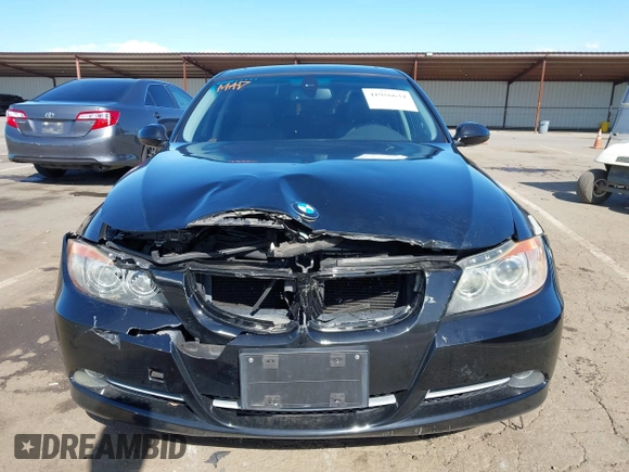 2007 BMW 3 Series 335i with VIN WBAVB73527PA89815, listed as a IAAI auction lot 41956634 with 119,121 mi miles and . Bid and sale history available at DreamBid. Image 12.
