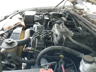 2008 Ford Explorer XLT with VIN 1FMEU73EX8UA37017, listed as a IAAI auction lot 43091866 with 230,297 mi miles and . Bid and sale history available at DreamBid. Image 15.