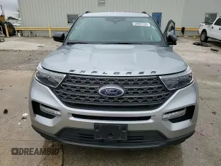 2024 Ford Explorer XLT z VIN 1FMSK7DH9RGA56675, wystawiony jako Copart lot #55925155 z przebiegiem 19 135 mil mil oraz Szkoda całkowita • Salvage title. Historia ofert i sprzedaży dostępna na DreamBid. Obrazek 14.