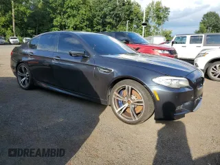 2013 BMW M5 with VIN WBSFV9C5XDD096847, listed as a Copart auction lot 53306225 with 73,632 mi miles and Clean Title. Bid and sale history available at carsss.com. Image 1.