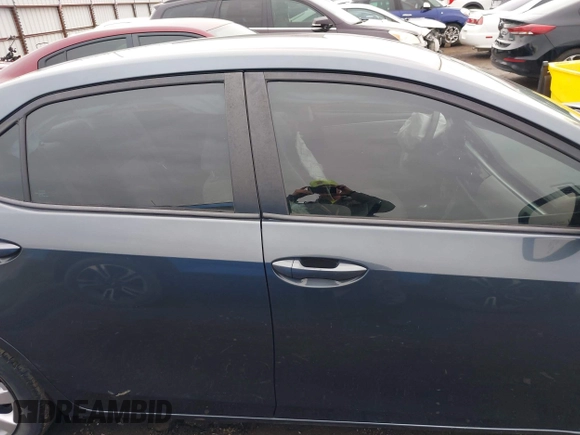 2015 Toyota Corolla L z VIN 5YFBURHE6FP282936, wystawiony jako IAAI lot #41592941 z przebiegiem 117 750 mil mil oraz . Historia ofert i sprzedaży dostępna na DreamBid. Obrazek 14.